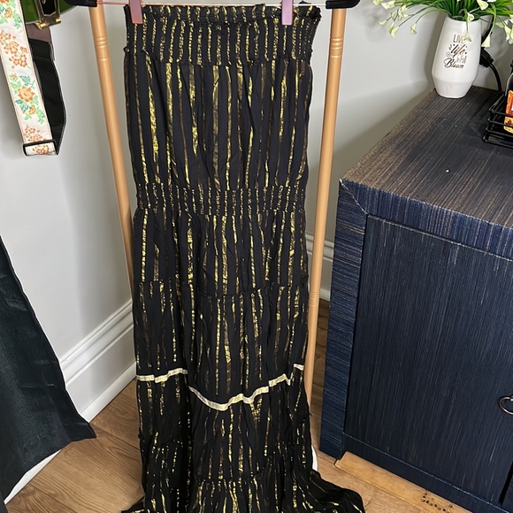 Strapless Dress - Medium - Picture 4 of 5